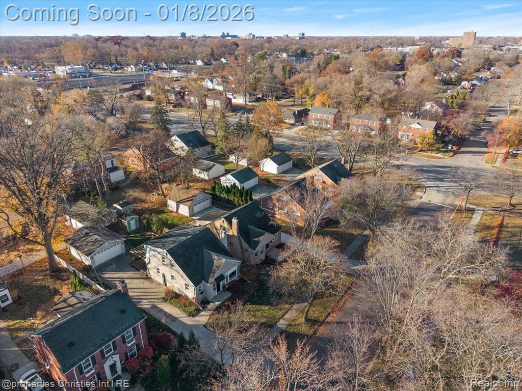13365 Winchester Avenue, Huntington Woods, MI — Photo 5
