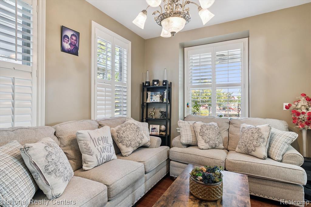 50249 Jefferson Street, Canton, MI 48188 — Photo 13