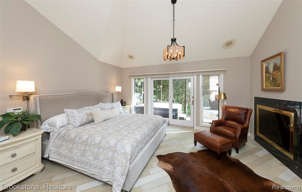 7215 DEER LAKE Court, Clarkston, MI — Photo 25