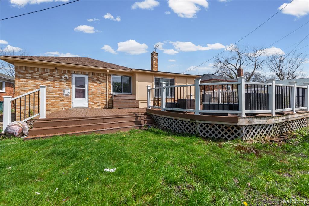 23701 Coyle Street, Oak Park, MI 48237 — Photo 29