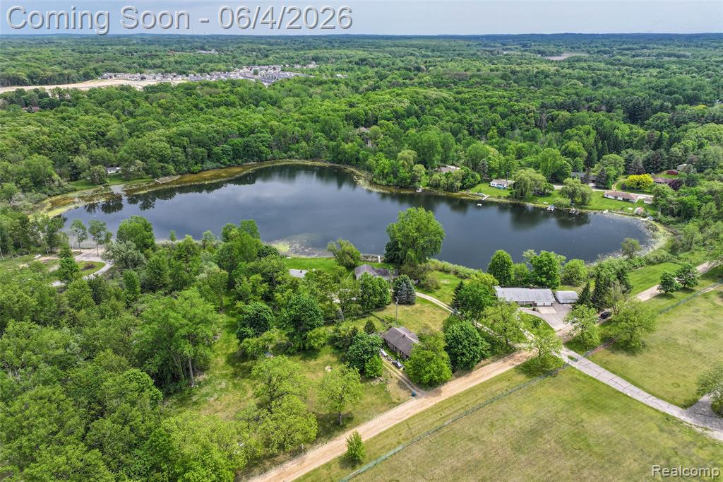 422 East Road, Holly, MI 48442 — Photo 44