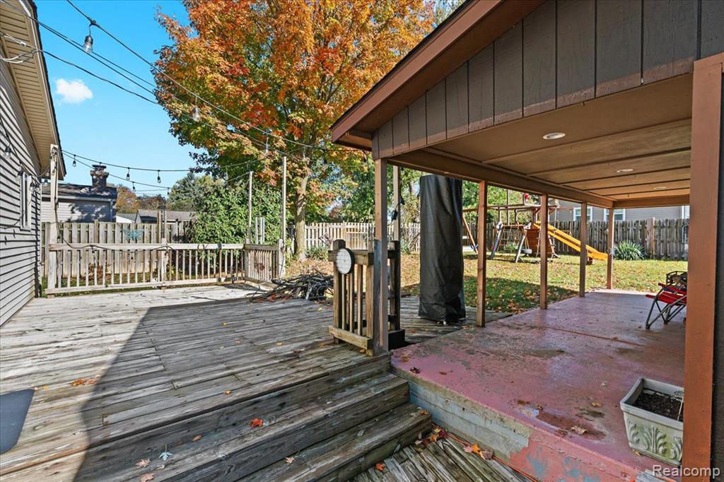 4485 Pommore, Milford, MI 48380 — Photo 30