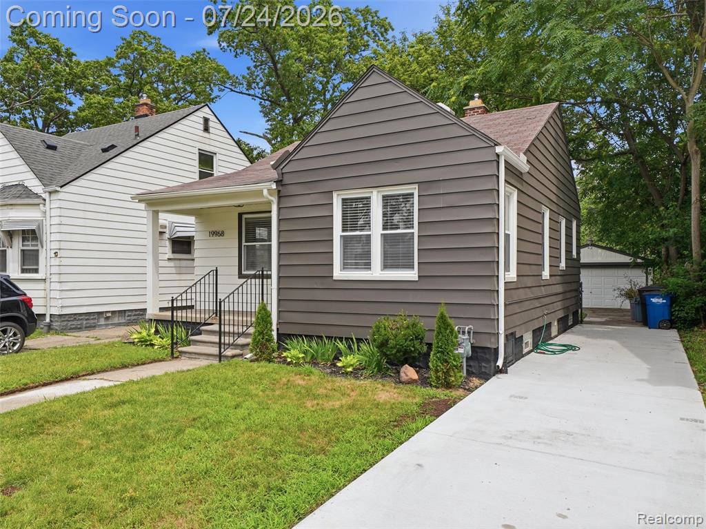 19968 Prairie Street - Photo 2