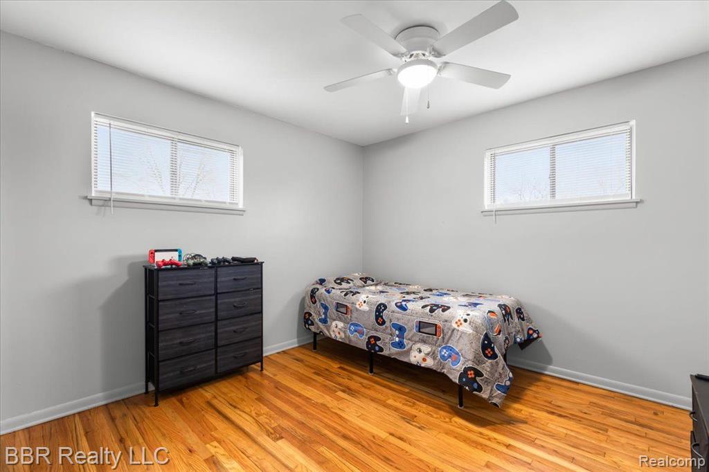 408 WHITE Avenue, Lincoln Park, MI 48146 — Photo 19