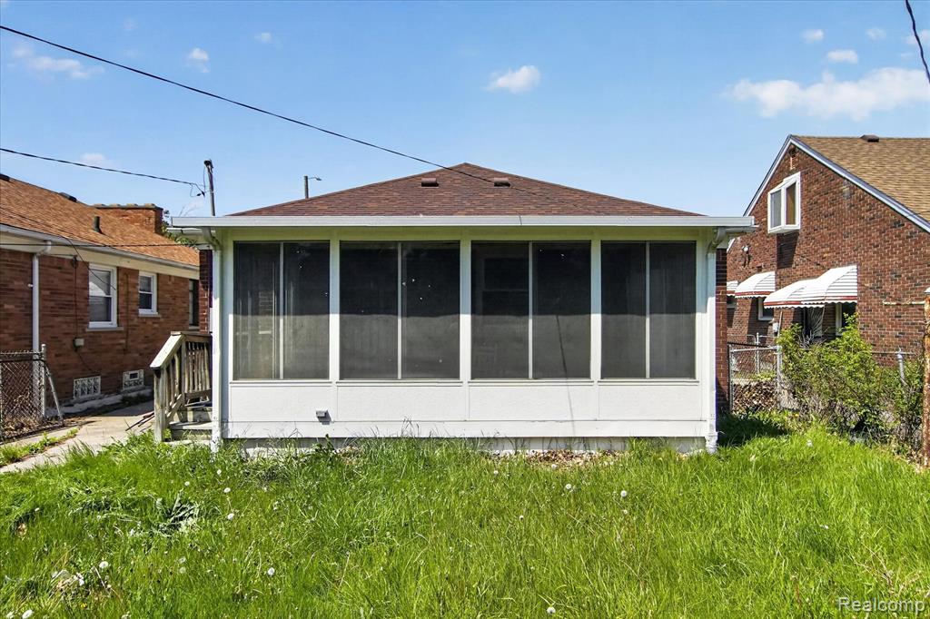 5727 E OUTER Drive, Detroit, MI 48234 — Photo 38