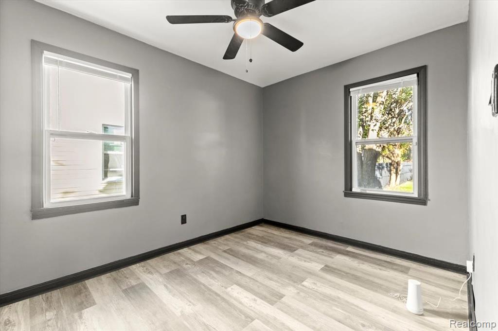 8418 Fielding Street, Detroit, MI 48228 — Photo 29