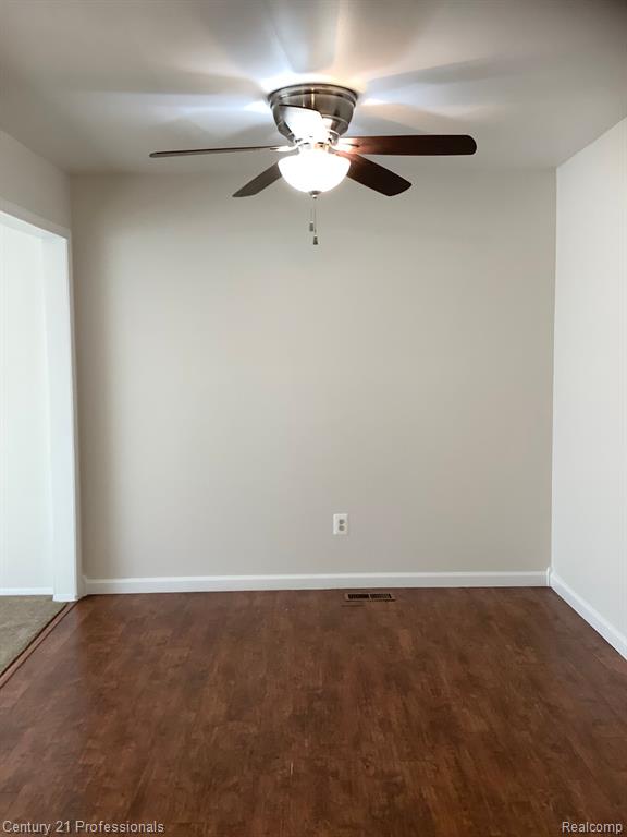 37691 COLONIAL Drive, Westland, MI — Photo 14