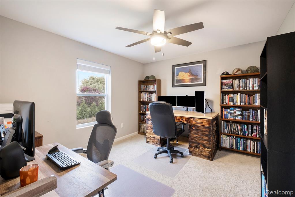 7044 Wildflower Court, Grand Blanc, MI 48439 — Photo 10
