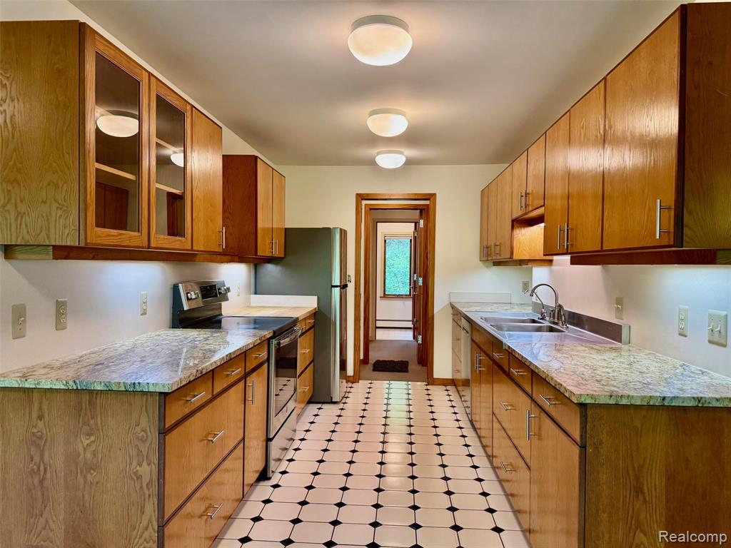 5891 DELANO Road, Oxford, MI 48371 — Photo 12