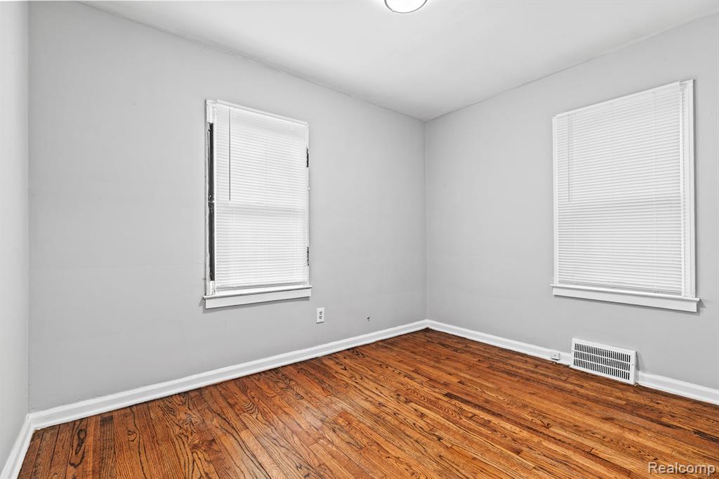9327 PREST Street, Detroit, MI 48228 — Photo 9