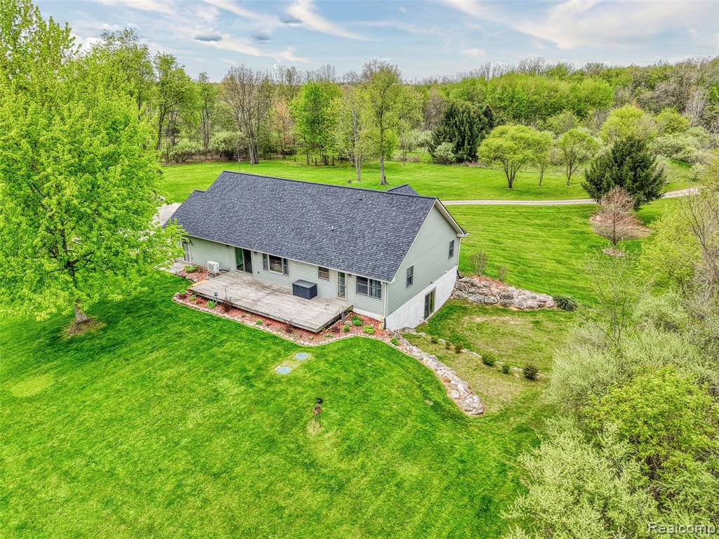 5753 Gregory Road, Gregory, MI 48137 — Photo 32