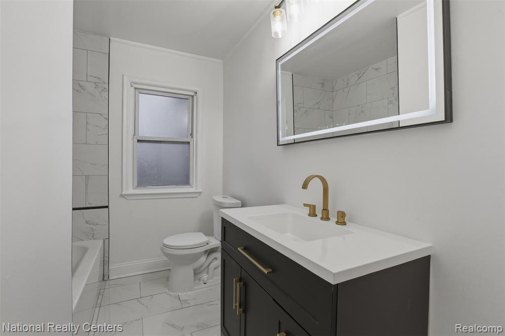 19766 Whitcomb Street, Detroit, MI 48235 — Photo 15