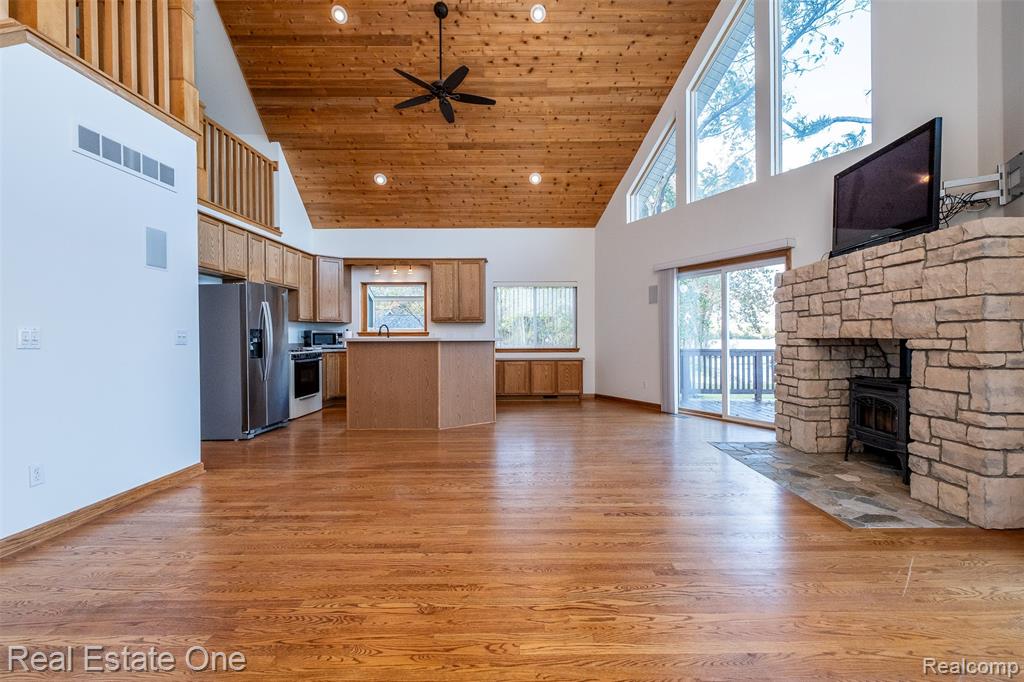 782 Appalachi Street, Commerce Twp, MI 48390 — Photo 14