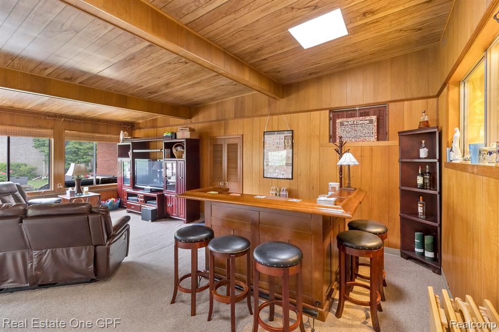 60 MOORLAND Drive, Grosse Pointe Shores, MI 48236 — Photo 44