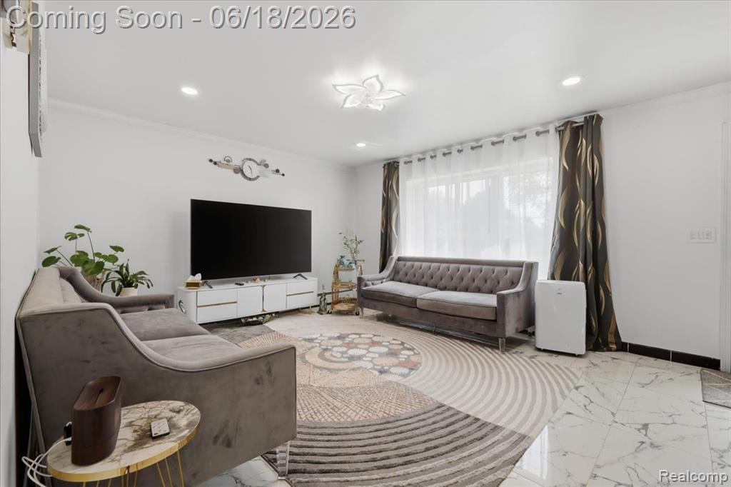 13575 Mercedes, Redford, MI 48239 — Photo 5