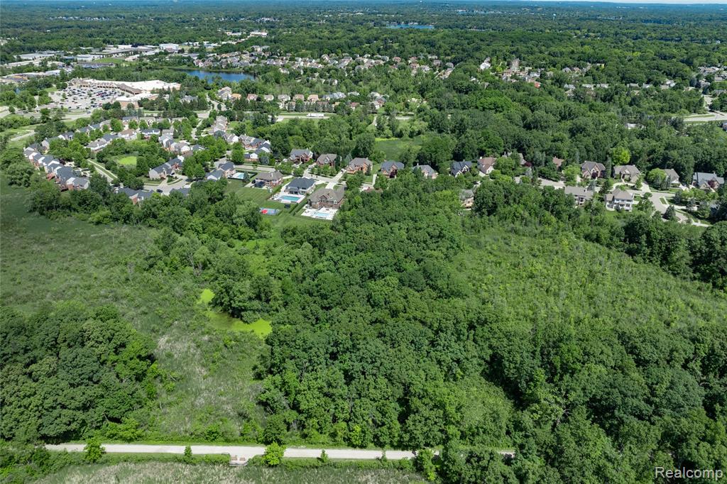7422 Autumn Hill Drive, West Bloomfield, MI 48323 — Photo 50