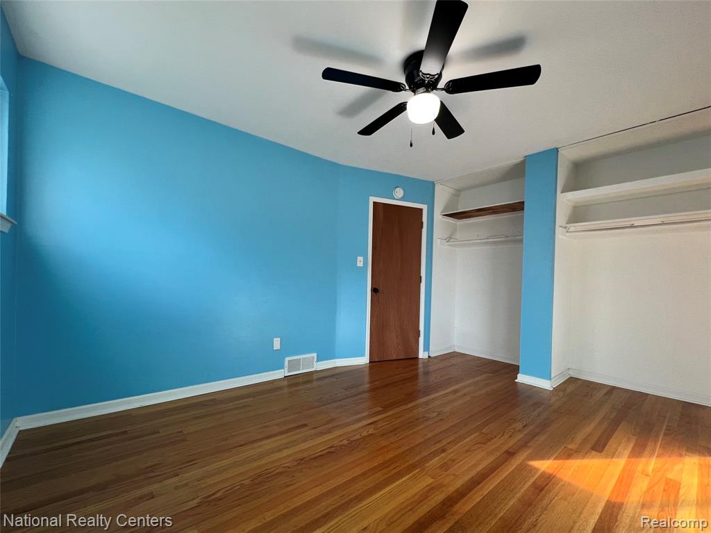 8571 Cranston Street, Westland, MI — Photo 16