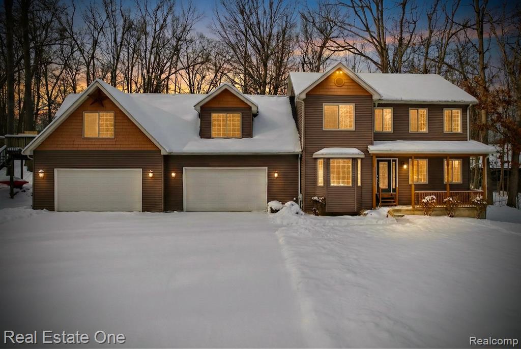 195 Corey Lane, Ortonville, MI 48462 — front exterior