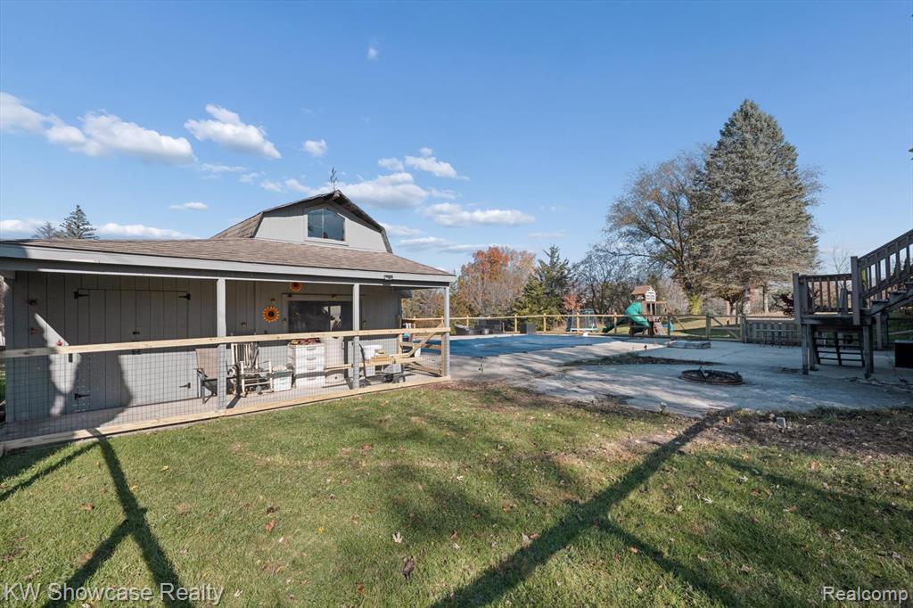 1112 W Cook Road, Grand Blanc, MI 48439 — Photo 48