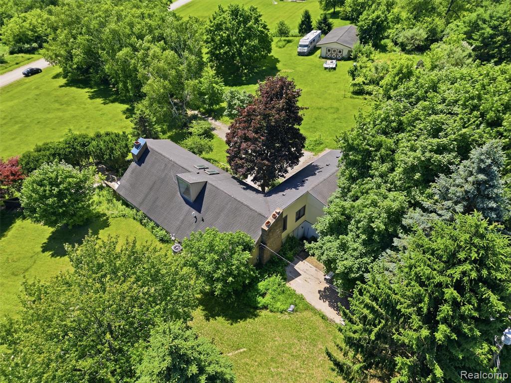 4554 Mystic Hills Circle, Milford, MI 48380 — Photo 60