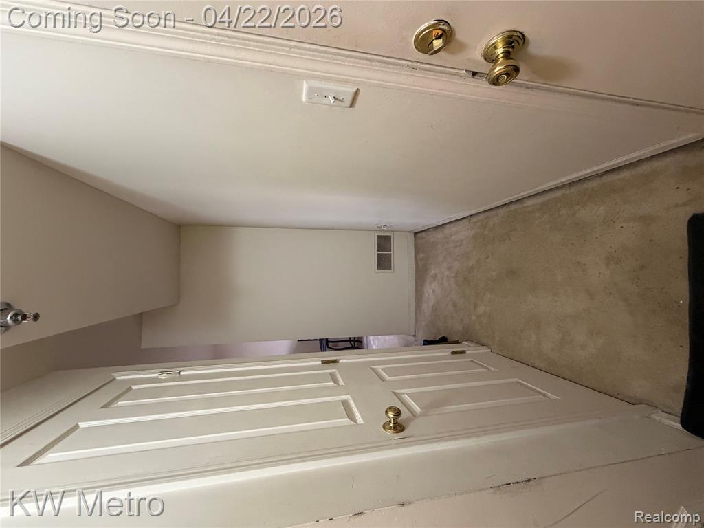 25409 Saint James, Southfield, MI 48075 — Photo 36