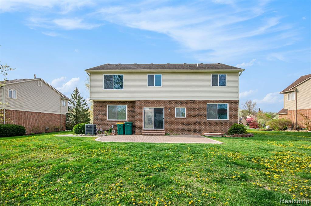 45284 BROOKVIEW Drive, Van Buren, MI 48111 — Photo 28