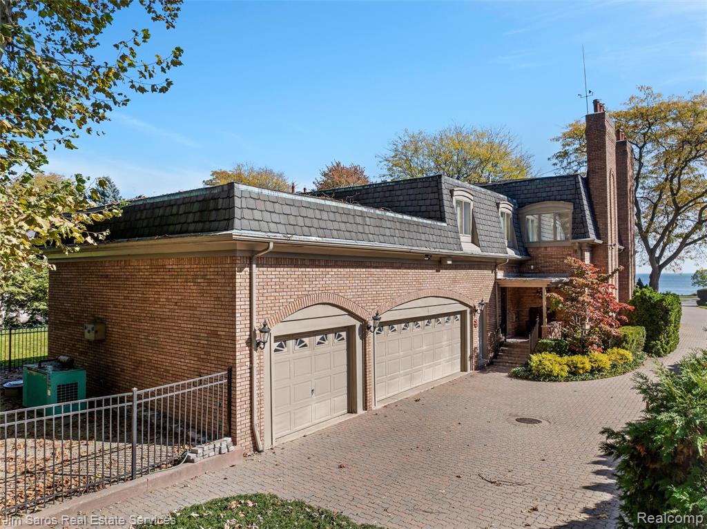 561 Lake Shore Road, Grosse Pointe Shores, MI 48236 — Photo 8