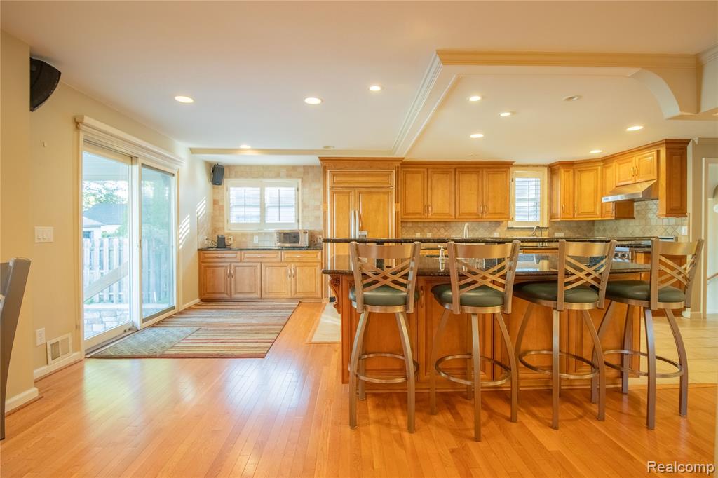 450 Roland Road, Grosse Pointe Farms, MI 48236 — Photo 4