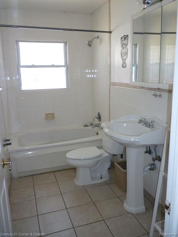 3986 WESTPOINT Street, Dearborn Heights, MI 48125 — Photo 14