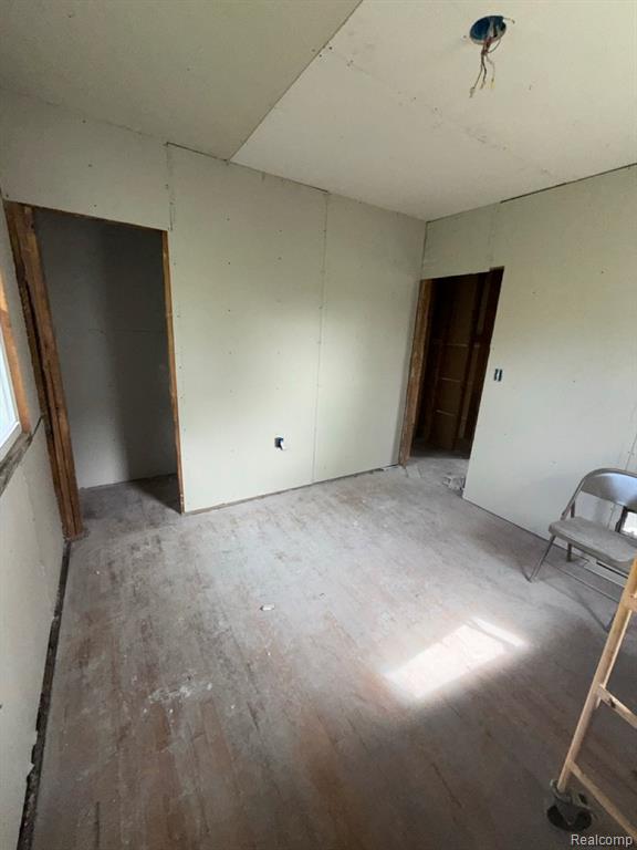 5225 Maplewood Street, Detroit, MI 48204 — Photo 33