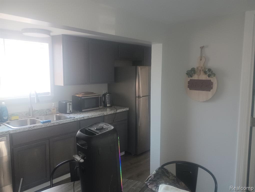 986 Pine Road, Bay City, MI 48706 — Photo 17