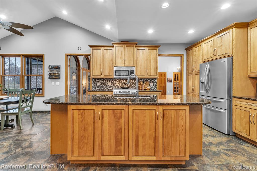 7424 Stonebrook Drive, Canton, MI 48187 — Photo 37