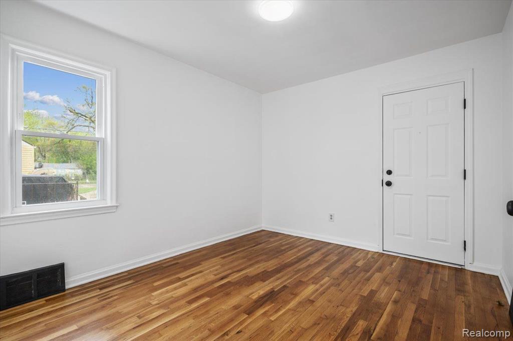 7491 PARKLAND, Redford, MI 48239 — Photo 20