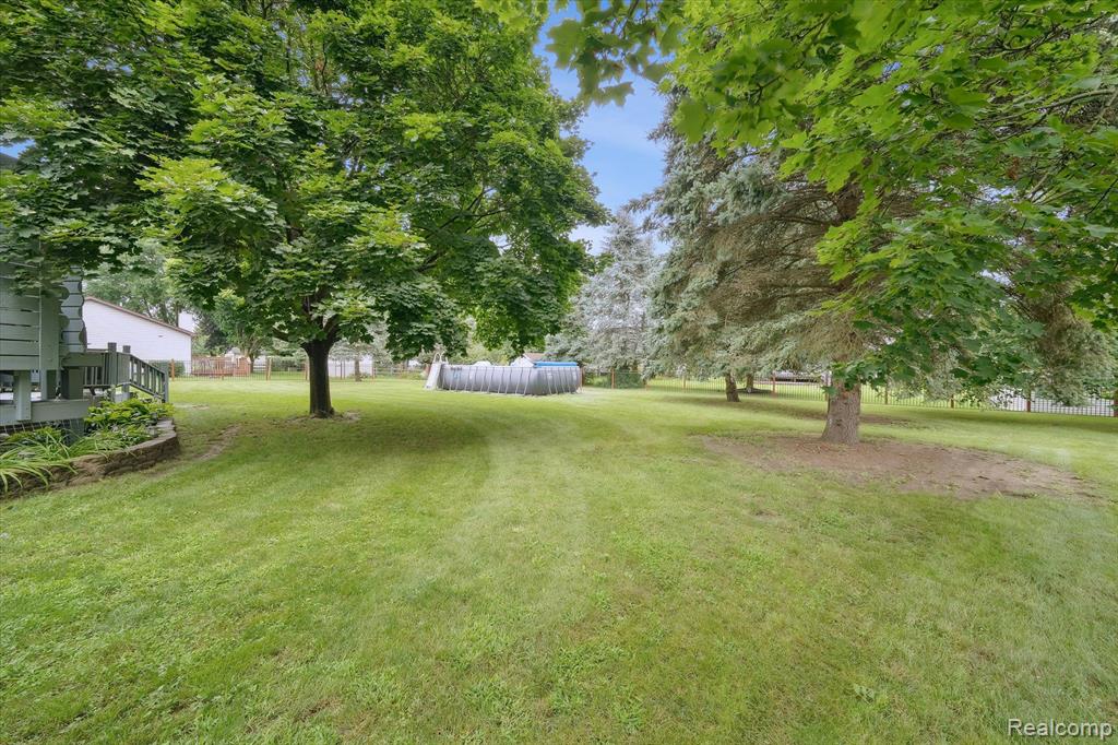 7865 KATIE Drive, Almont, MI 48003 — Photo 37