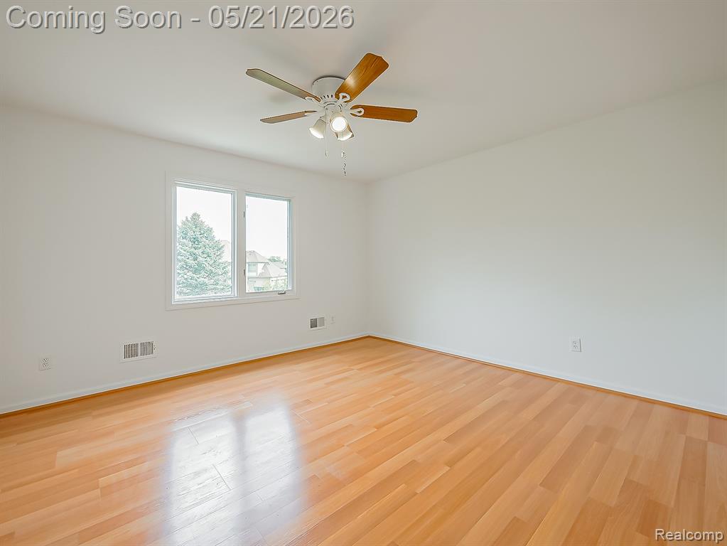 14001 Wayford Run, Shelby Twp, MI 48315 — Photo 37