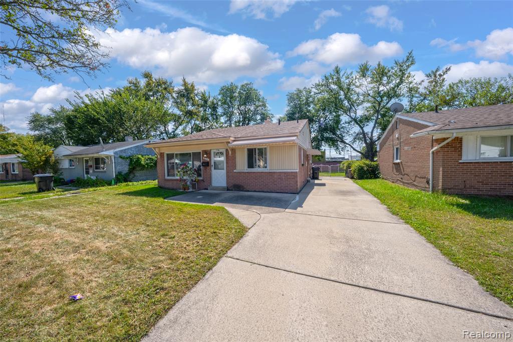 13341 Albany Street, Oak Park, MI 48237 — Photo 20