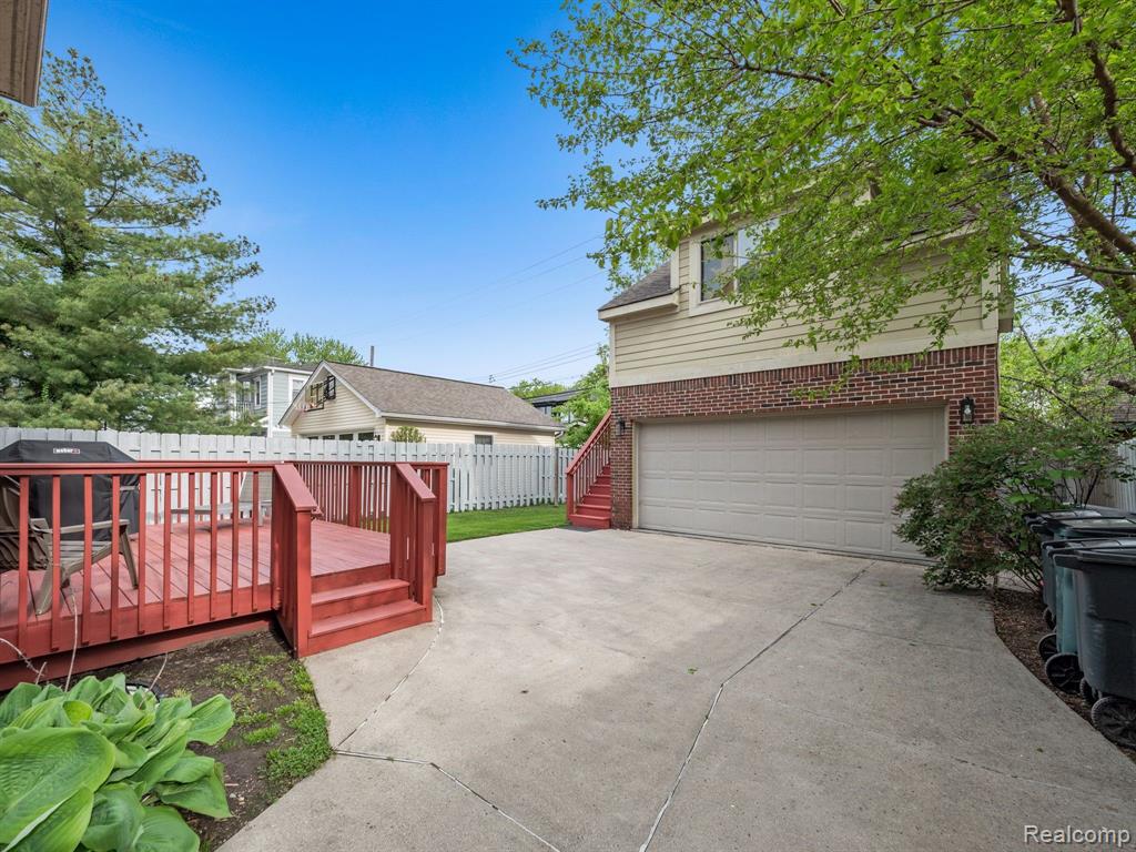 745 RUFFNER Avenue, Birmingham, MI 48009 — Photo 28