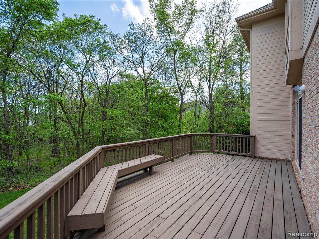 6671 CHELSEA, West Bloomfield, MI — Photo 29