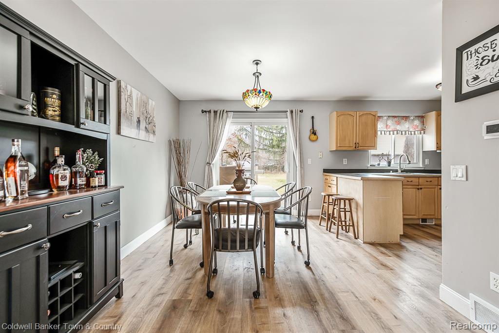 915 TANAGER Trail, Howell, MI 48843 — Photo 8