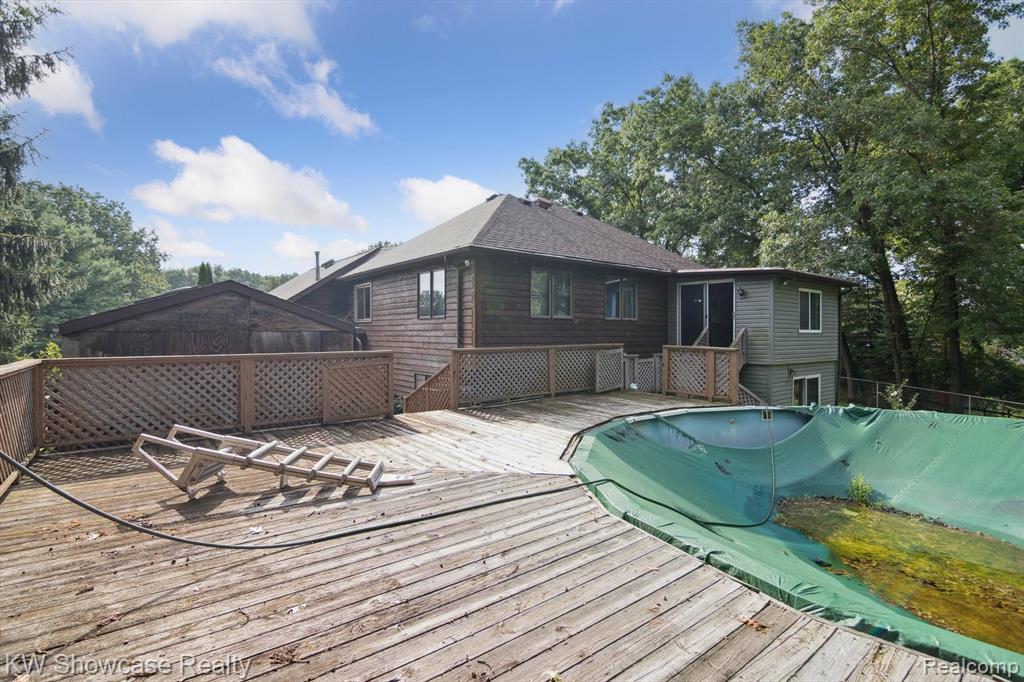 11858 Earl Street, Pinckney, MI 48169 — Photo 42