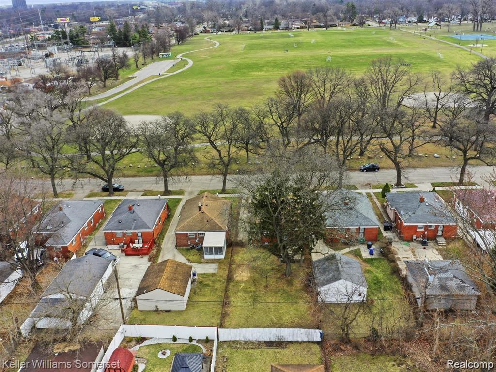 20271 Grandville Avenue, Detroit, MI 48219 — Photo 18