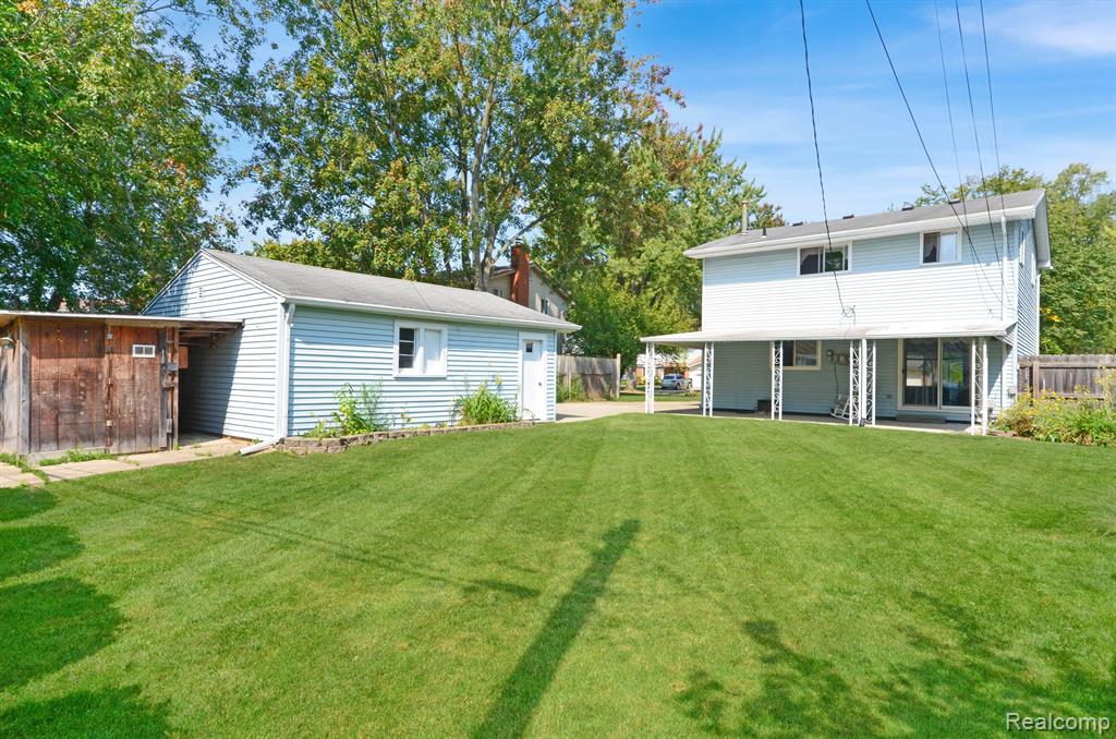 40509 Irval Drive, Sterling Heights, MI 48313 — Photo 28