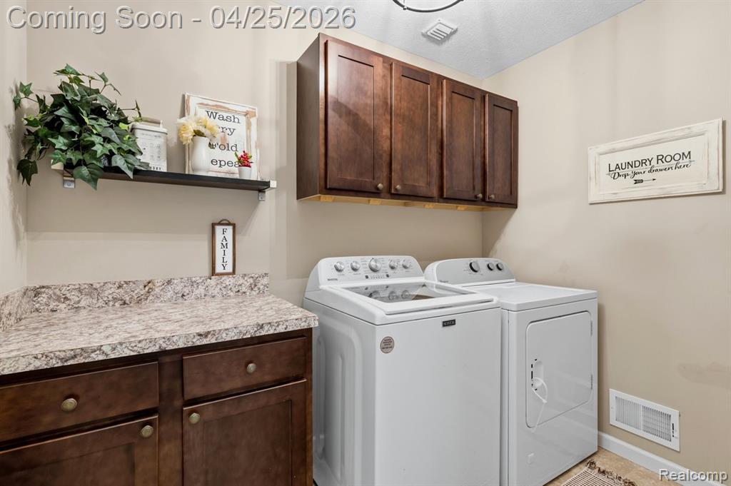 1760 Stonehouse Drive, Gregory, MI 48137 — Photo 16