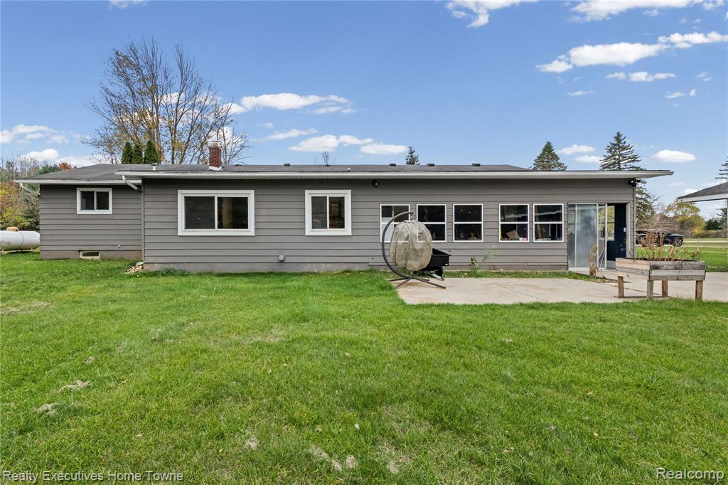 12429 Mt Morris Road, Columbiaville, MI 48421 — Photo 31