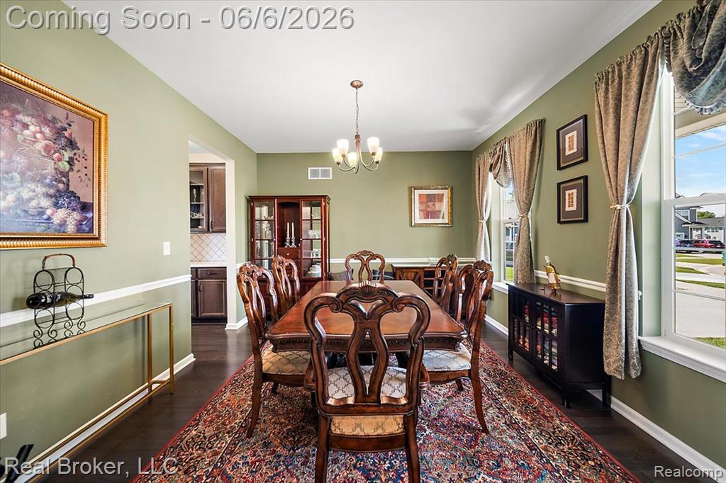 19926 E Breton Court, Chelsea, MI 48118 — Photo 23