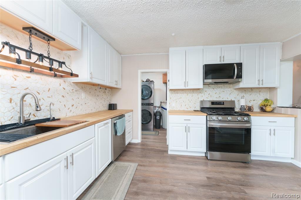 4000 E Frost Road, Webberville, MI 48892 — Photo 13