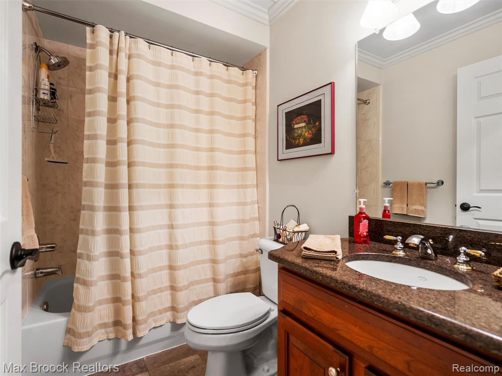 51197 Blackhawk Lane, Macomb, MI 48042 — Photo 28