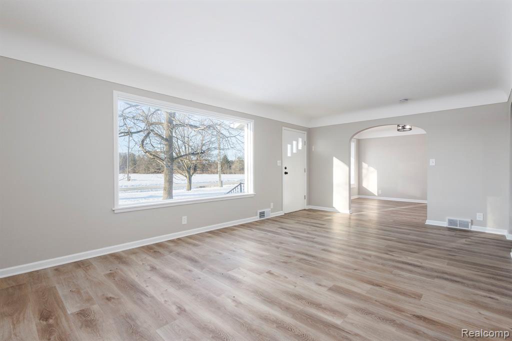 12923 Collins Road, Brockway, MI 48097 — Photo 5