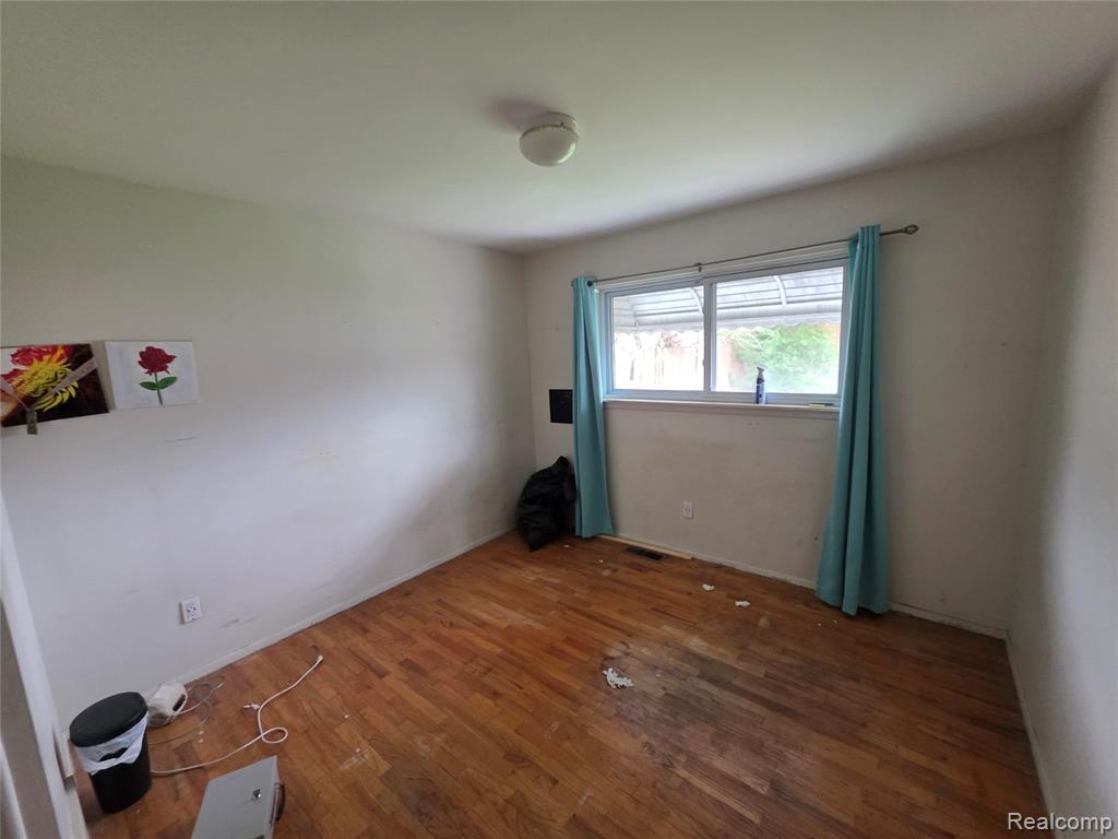 4530 Stratford Drive, Warren, MI 48092 — Photo 19