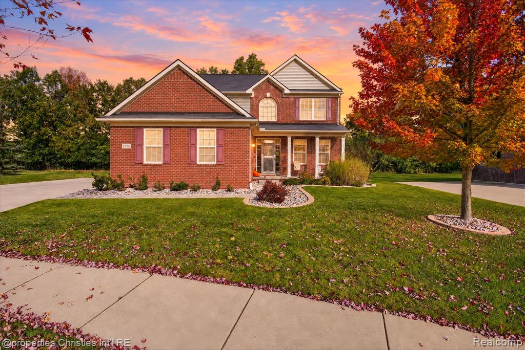 47848 Lindenhurst Boulevard, Canton, MI 48188